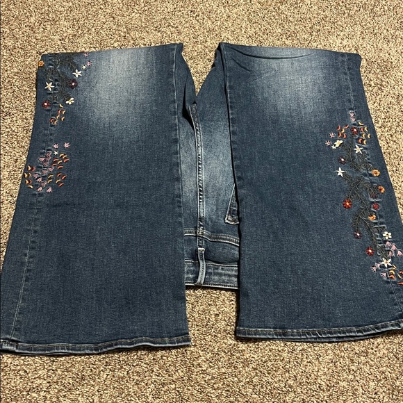 DRIFTWOOD CHARLEE embellished wide leg jeans - Picture 3 of 5